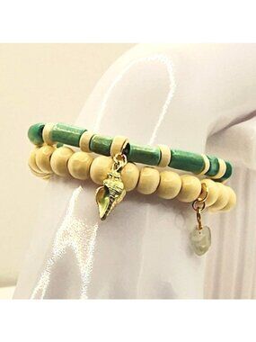 Coastal Shell Bracelet Set, Beachy Green Bracelet Stack, Neutral Boho Bracelets